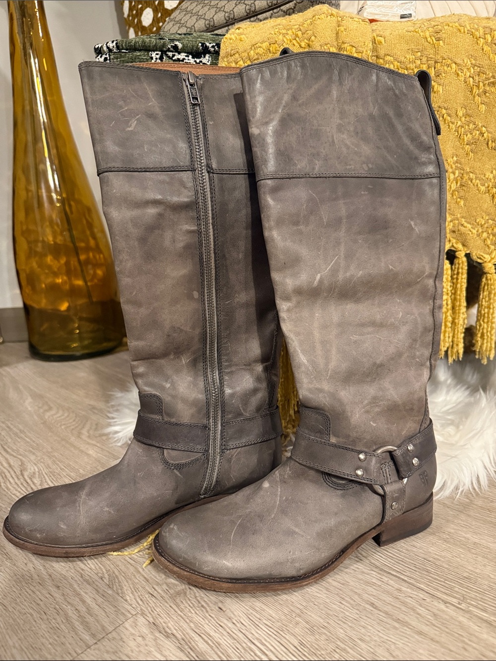 FRYE Melissa Harness Boots (Gray)